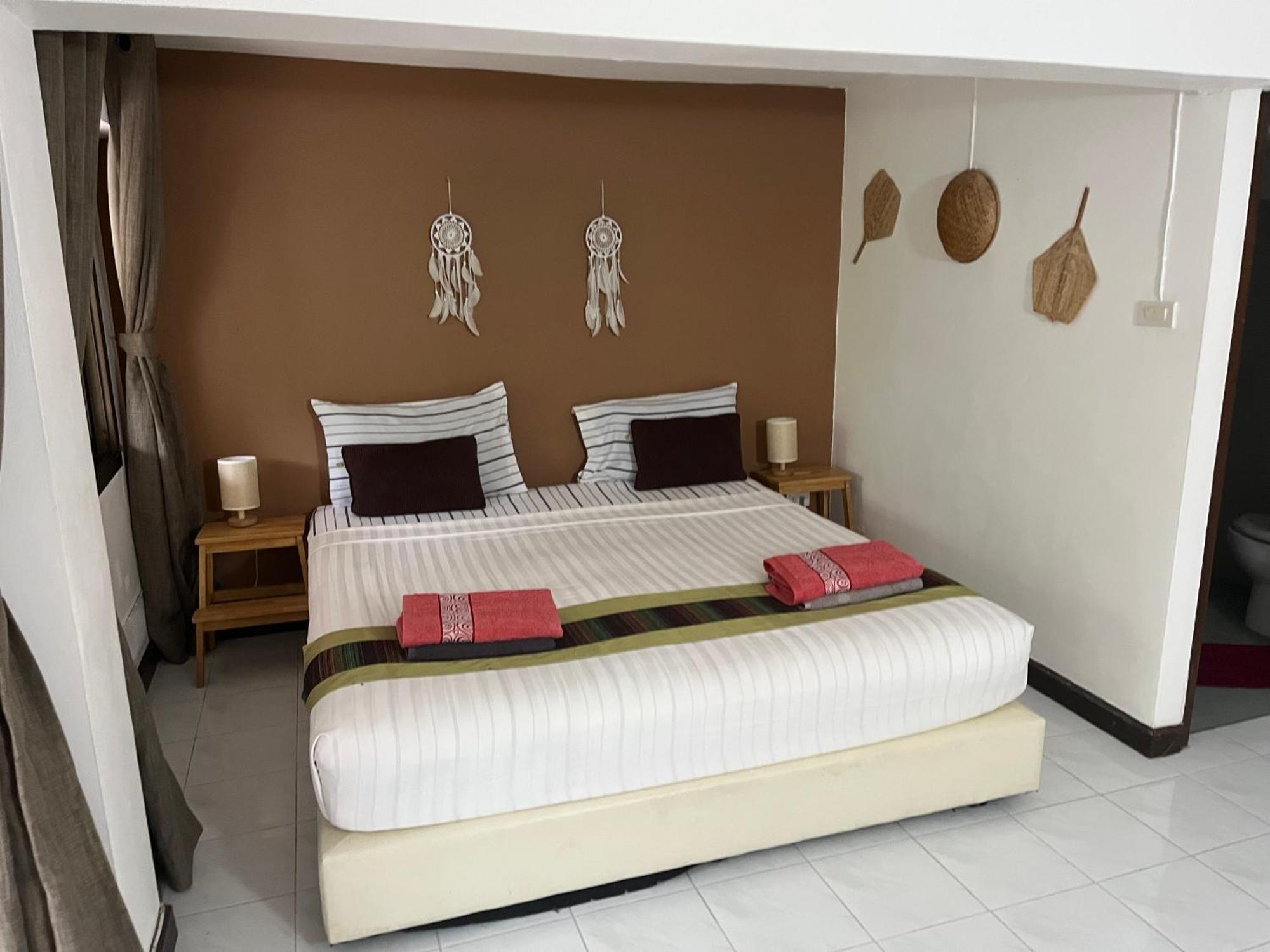 Pink House Hotel Lamai Beach  Exterior photo